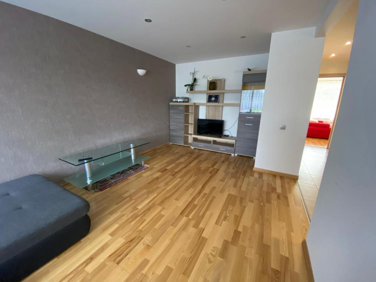 Tomas Apartment Cēsis Dış mekan fotoğraf